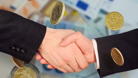 Exeed takes over Sophos distribution