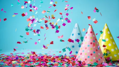 Spark celebrates switching on its 100th RBI cell site
